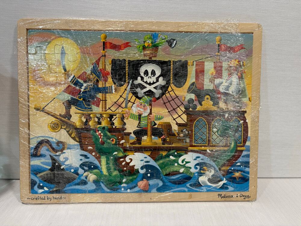 Melissa & Doug Fresh Start 48 piece wooden jigsaw puzzle pirate adventure